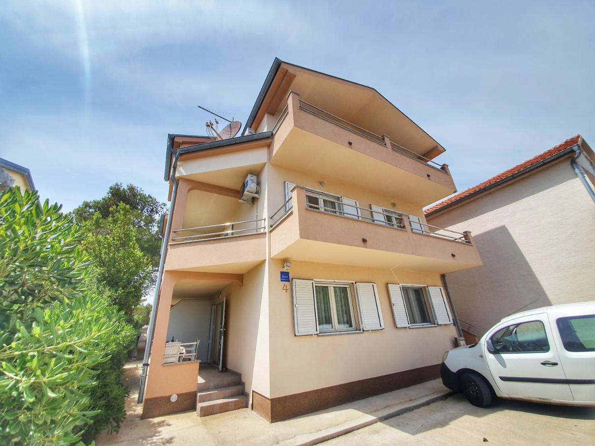 Apartmani Steli Vir Luaran gambar