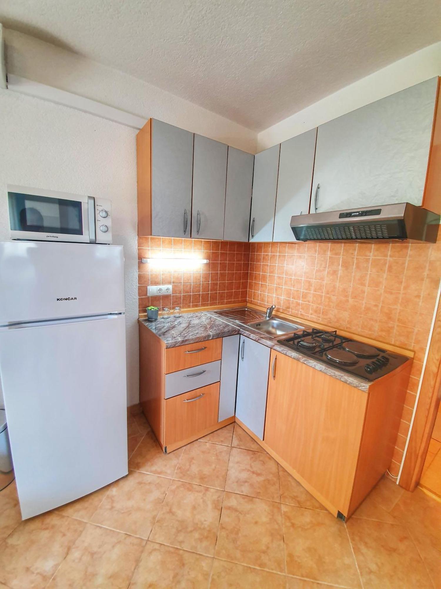 Apartmani Steli Vir Bilik gambar