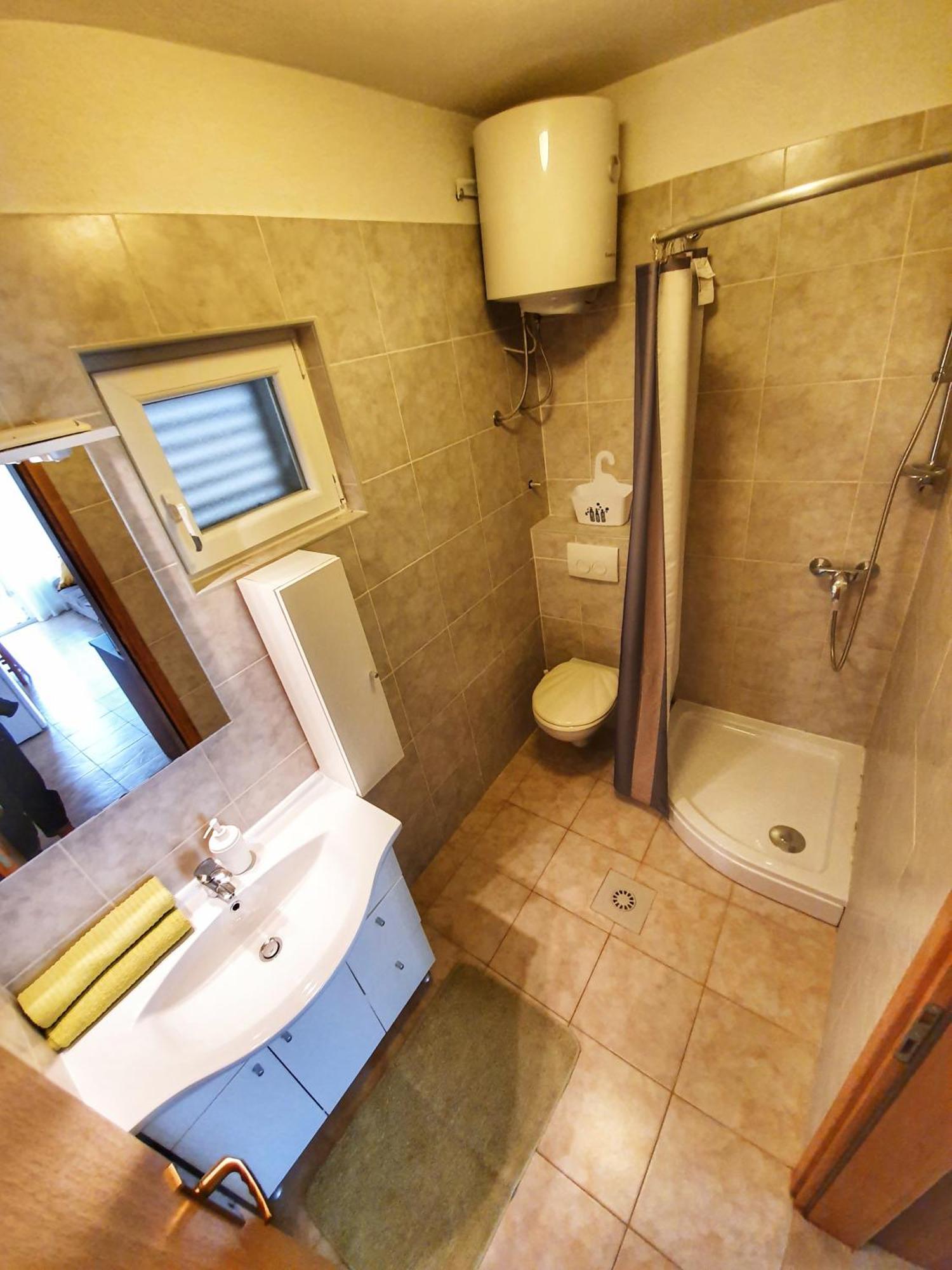 Apartmani Steli Vir Bilik gambar