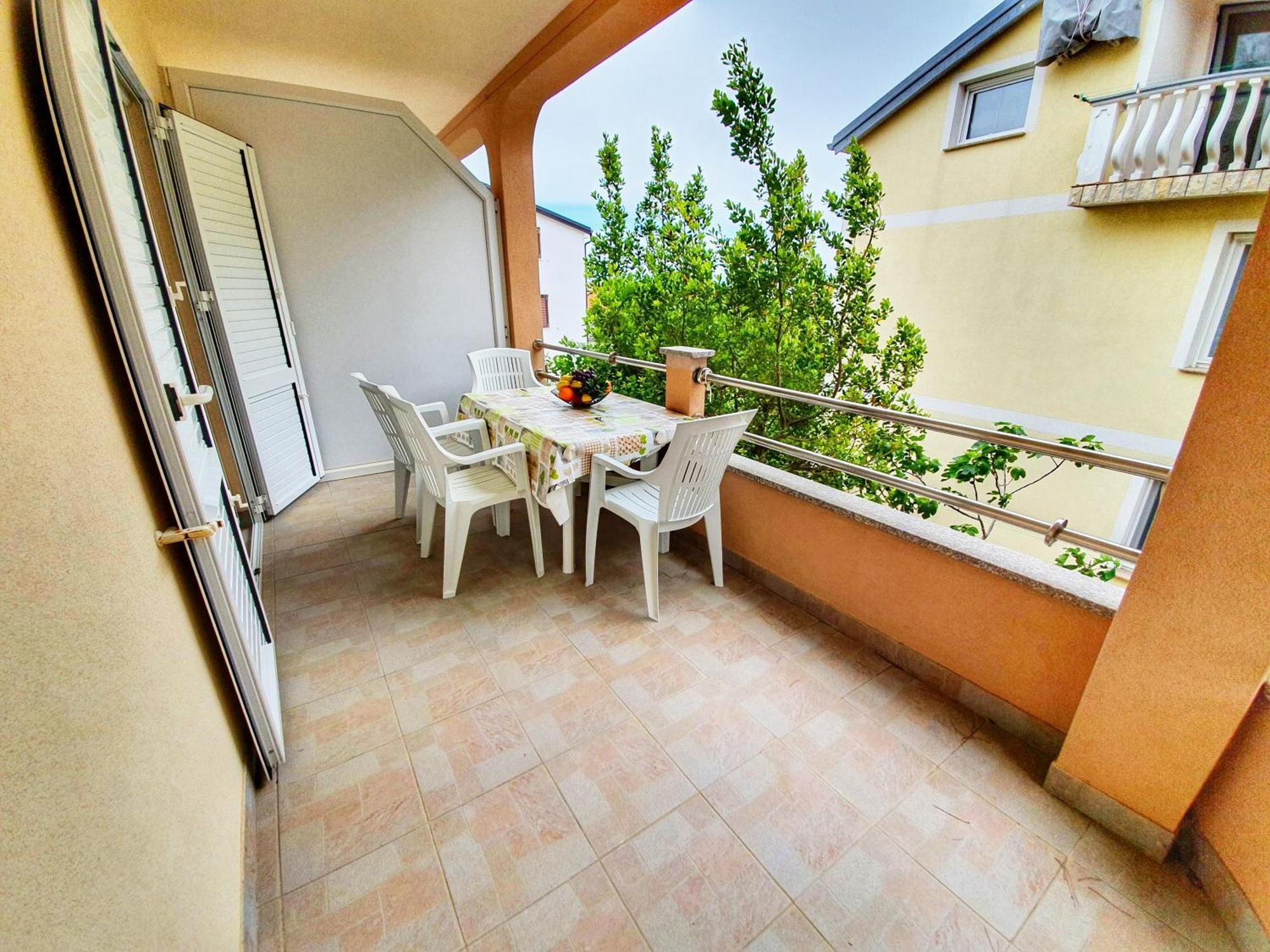 Apartmani Steli Vir Bilik gambar